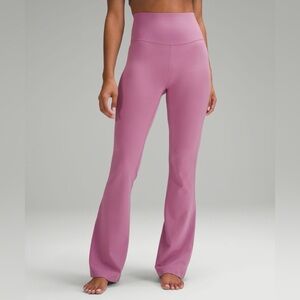 Lululemon low rise align flared